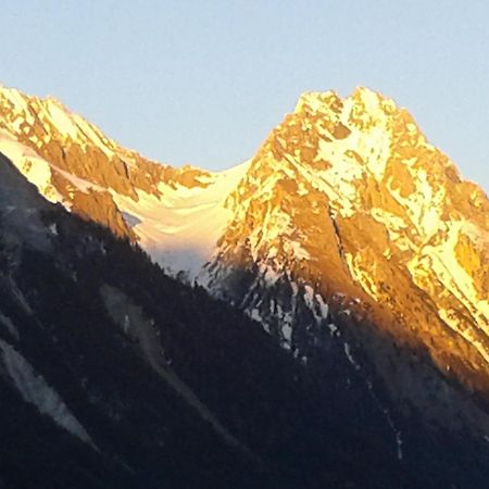 Haus Mattle Apartment Pettneu am Arlberg Bagian luar foto
