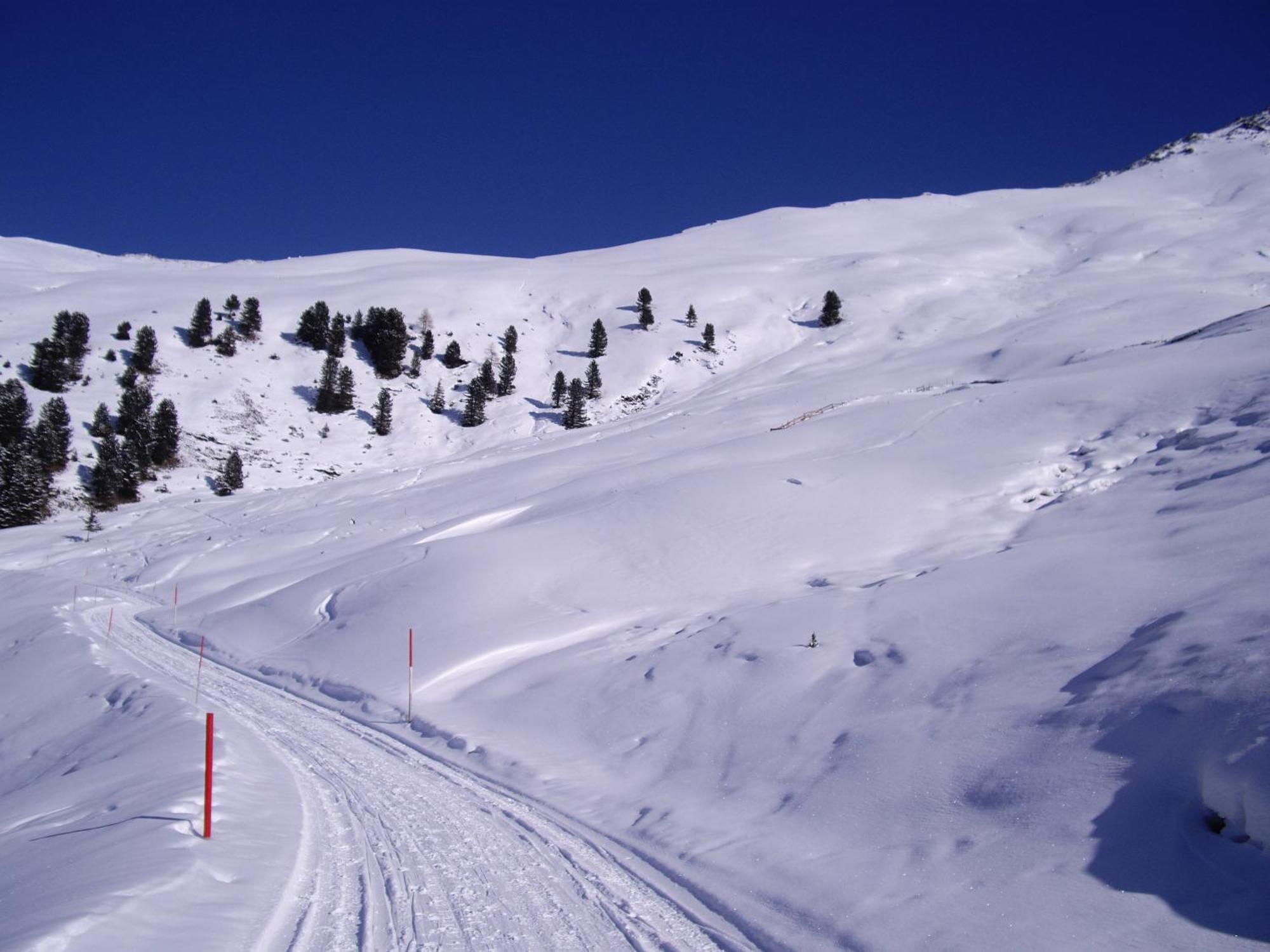Haus Mattle Apartment Pettneu am Arlberg Bagian luar foto