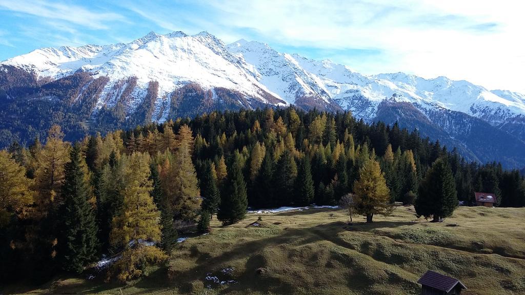 Haus Mattle Apartment Pettneu am Arlberg Bagian luar foto