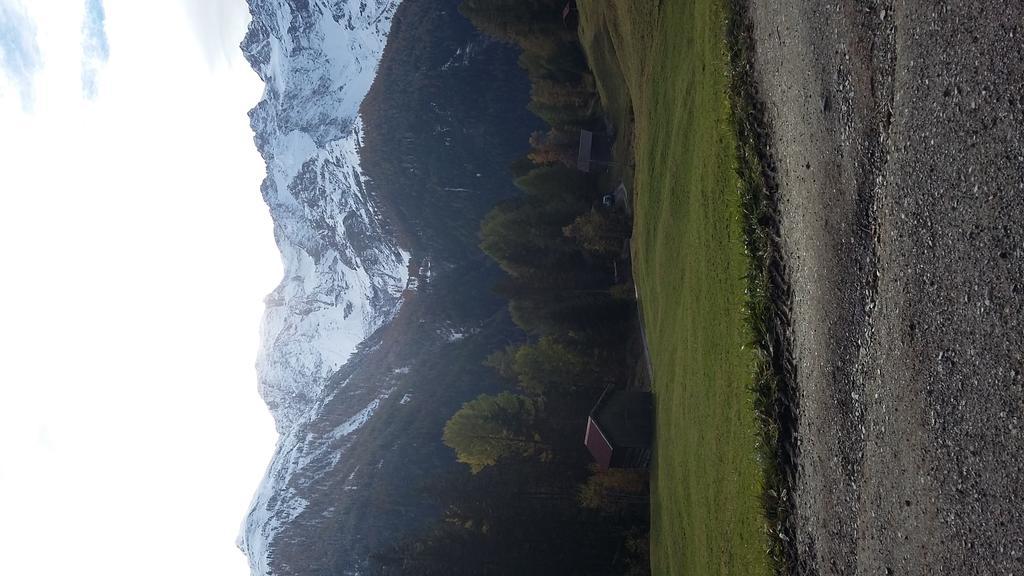 Haus Mattle Apartment Pettneu am Arlberg Bagian luar foto