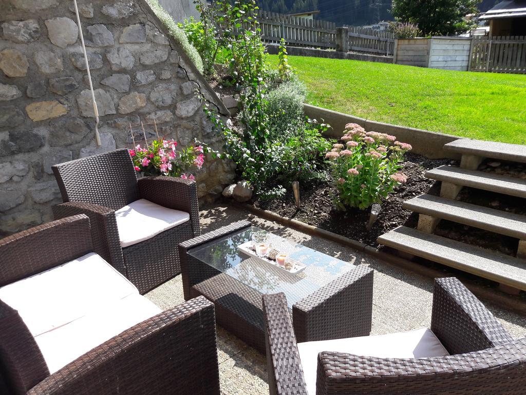 Haus Mattle Apartment Pettneu am Arlberg Bagian luar foto